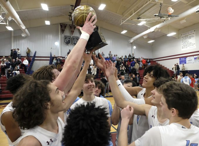 Loyalsock puts it all together late and rallies again to capture Heartland Conference championship